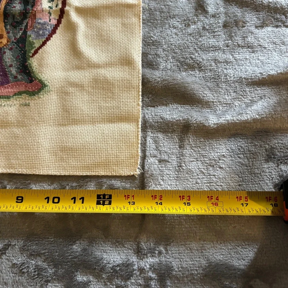 Vintage Cross Stitch Art Japaneese Geisha Kimono Landscape Left Facing 12